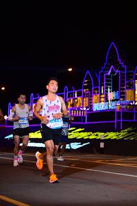 BIB: 0207
                            <button type="button" onclick="openModal(22869472)" class="btn btn-primary btn-sm float-right btn-popup" data-toggle="modal" data-target=".modal-high-quality">
                        <i class="fas fa-shopping-cart"></i> Add to Cart
                    </button>
                                            <button type="button" onclick="isThisMe(22869472, true)" class="btn btn-success btn-sm float-right btn-popup btn-isme hidden" data-toggle="tooltip" data-placement="bottom" title="นี่คือรูปของคุณใช่ไหม คลิกที่นี่เพื่อเอาเข้าอัลบั้ม">
                        <i class="fas fa-plus"></i> Add to album
                    </button>
                    <button type="button" onclick="isThisMe(22869472, false)" class="btn btn-warning btn-sm float-right btn-popup btn-isnotme hidden">
                        <i class="fas fa-ban"></i> Remove from album
                    </button>